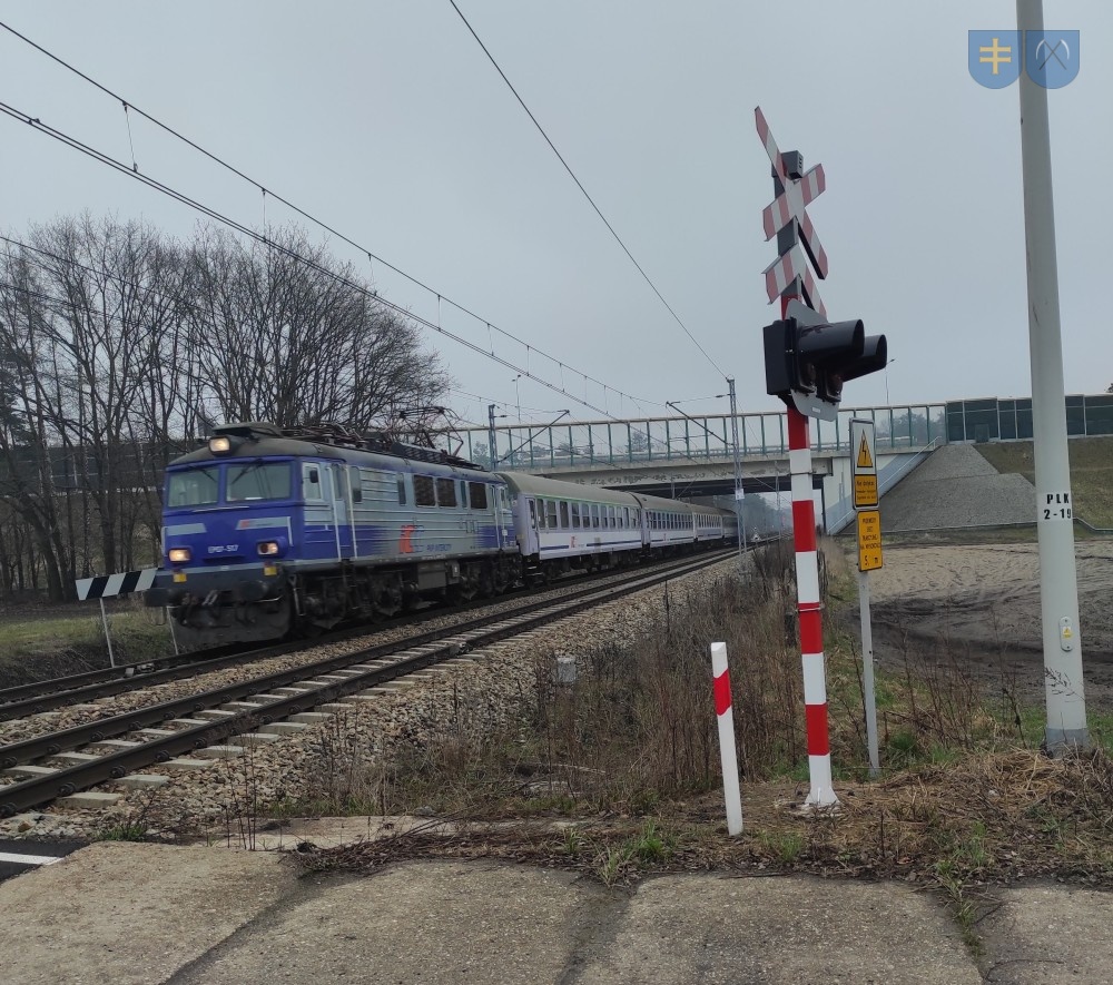 Czy Zarząd Dzielnicy jest za szybką koleją?